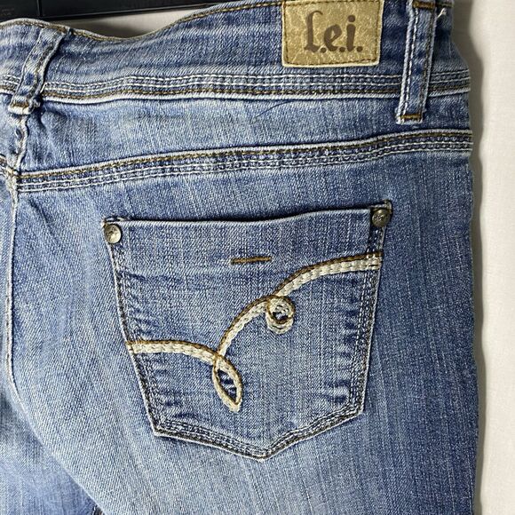 LEI Sophia Jeans Low Rise Hipster Flare Bootcut Dark Denim Y2K Womens Jr 13 Long - Picture 3 of 10